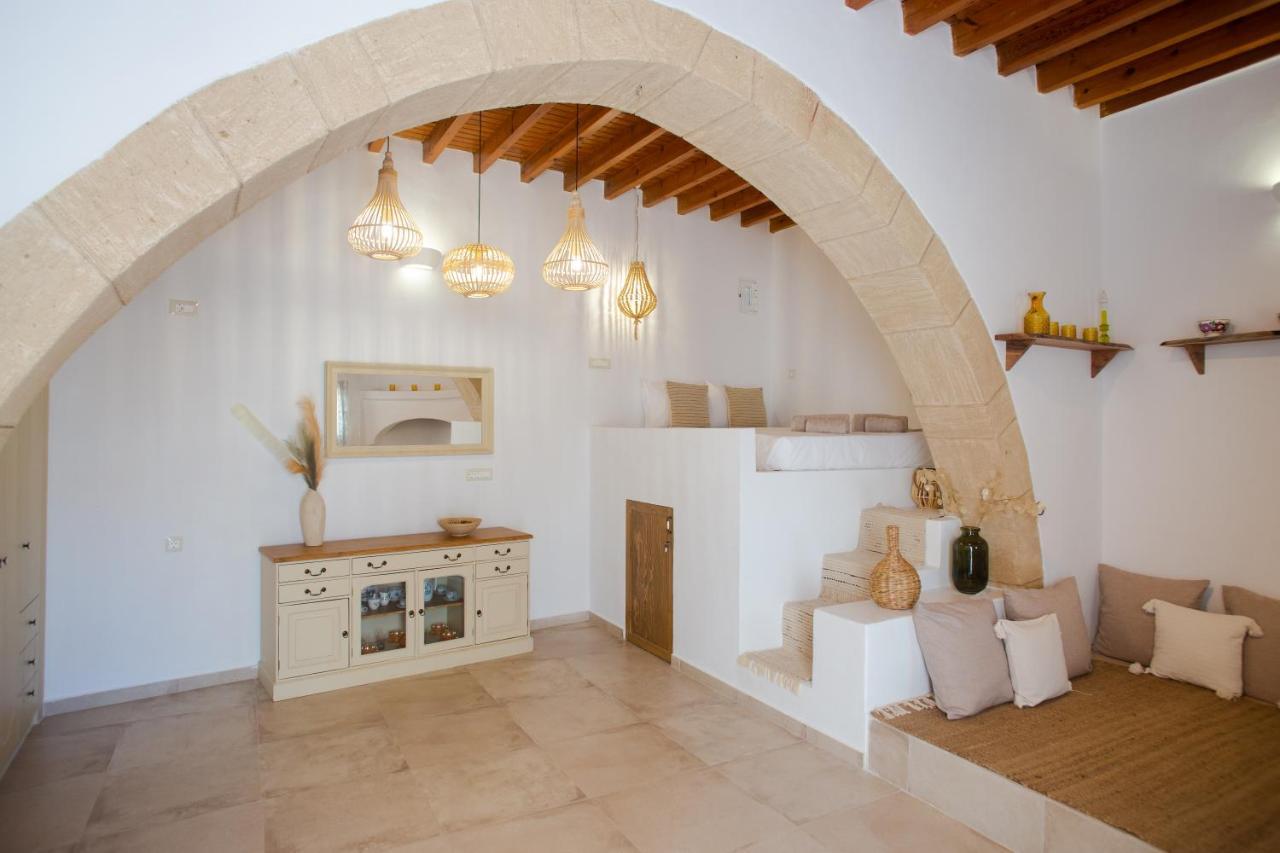 Aenaon Archangelos (Rhodes)